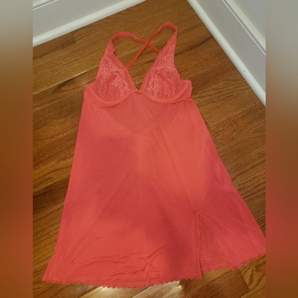 🧡2/$15 Bundle**Victoria's Secret collection lingerie size medium 36c - Picture 1 of 2